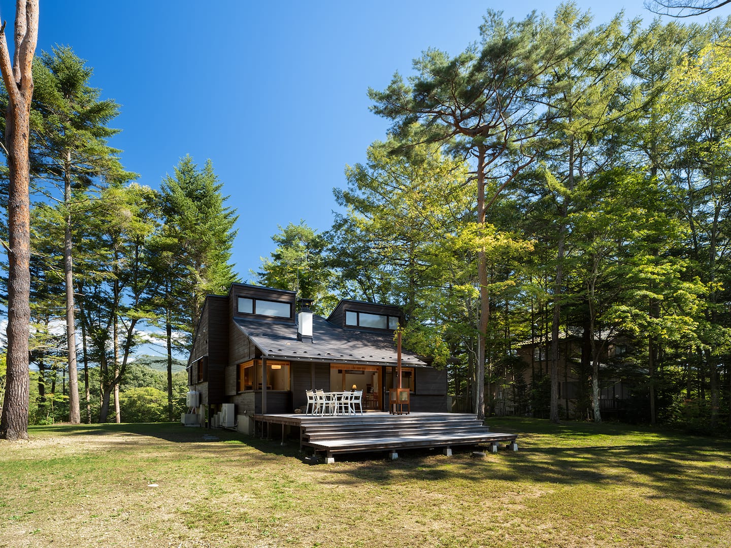 Riverside House 4