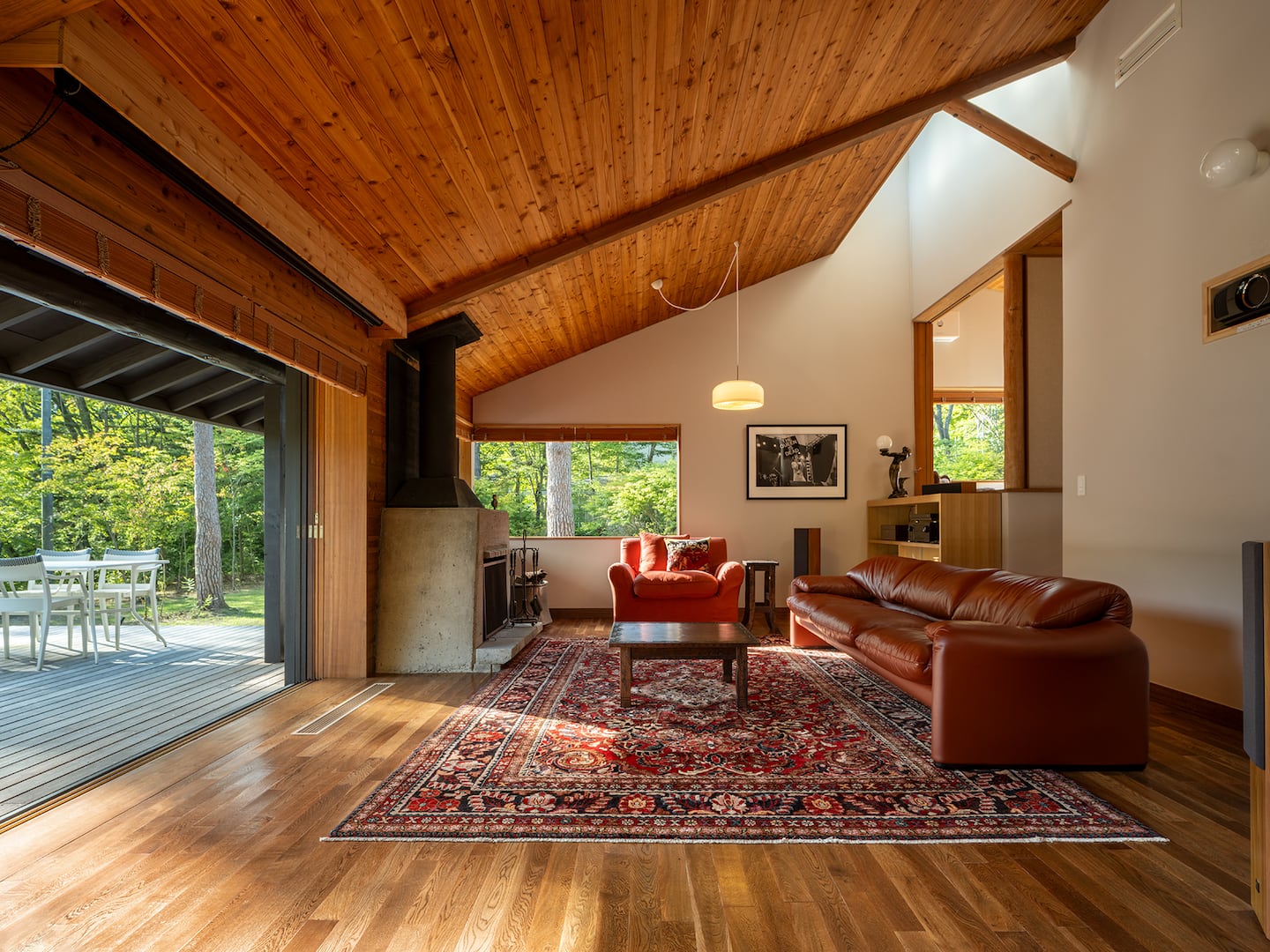 Riverside House 6