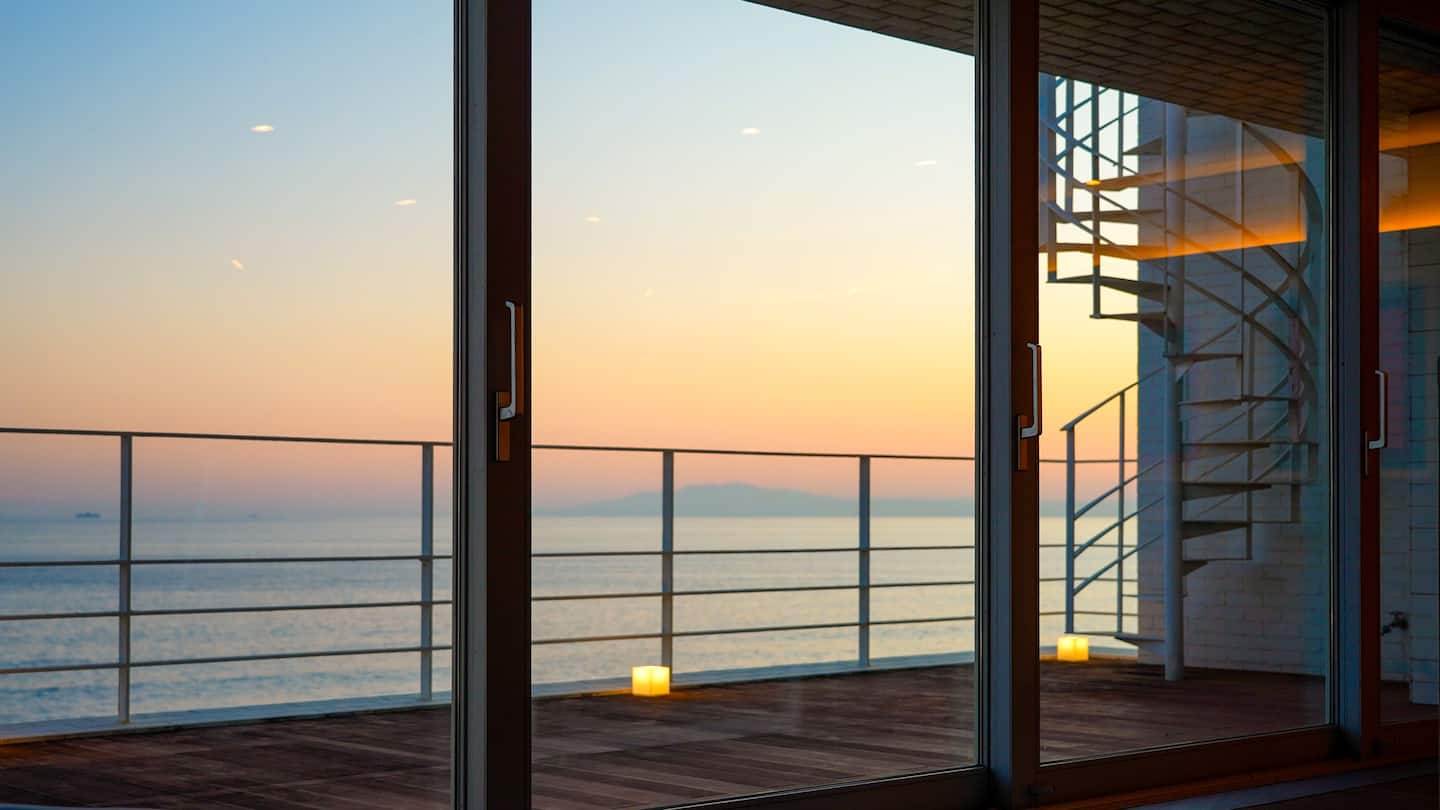 SEA WINDOW 2